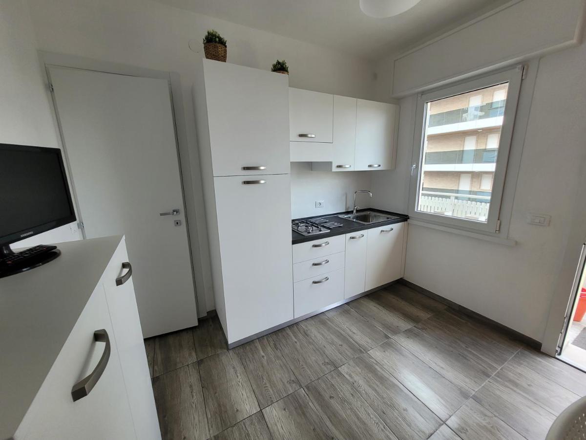 Arnica Apartment Lignano Sabbiadoro Ngoại thất bức ảnh